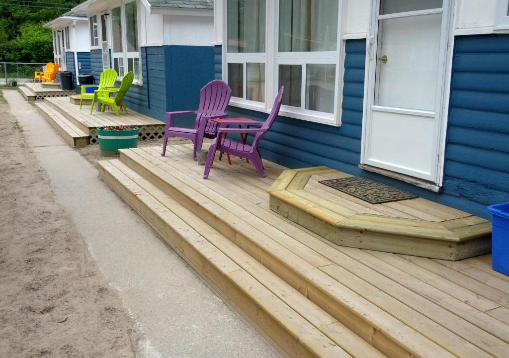 Wasaga Beach House | Wu Wu's Cabins