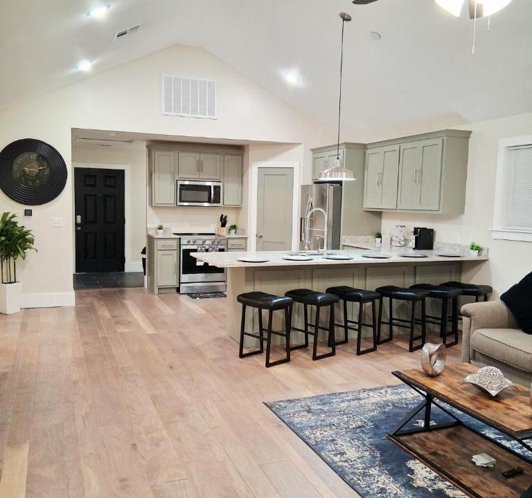 Tulsa Apartment | Xscapecatio Oasis II