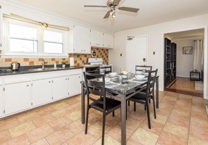 Newly Renovated - Modern 2BR with King Bed - Near Downtown!