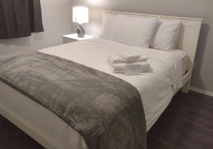 Quiet 2 Bed 2 Bath close to Westview Hospital in Stony Plain