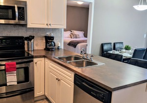 Quiet 2BR2Bath Close to Westview U/G Parking in Stony Plain