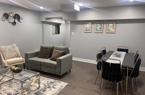 Mount Pleasant Apartment | 1 Bedroom Basement Apartment