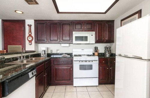 Seven Coves Condo | 1 Bedroom with Private Waterfront Balcony