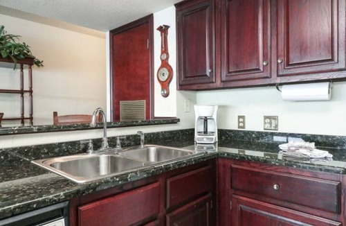 Seven Coves Condo | 1 Bedroom with Private Waterfront Balcony