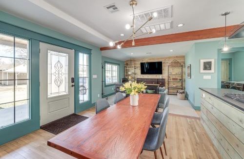 Turner Park House | 1 Mi to Campus: Modern Tulsa Home w/Private Yard