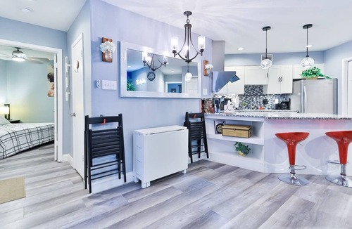 West Arlington Condo | 2 Bd/2 Ba 2 mi to AT&T Stadium, 6Flags, TX Rangers