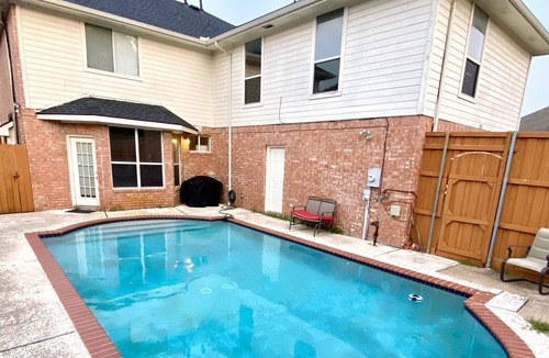 Allen House | 2 KingMaster! Arcade! Pool! 2GameRooms! Grill!