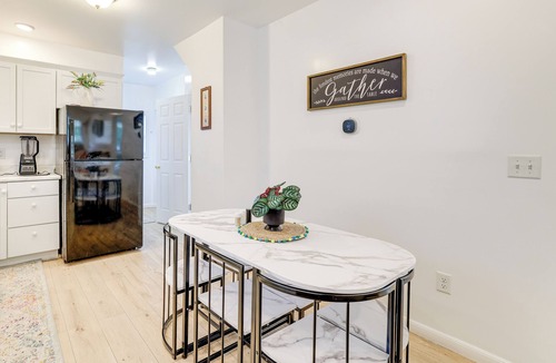 Niagara Falls Cottage | 2 Mi to State Park: Updated Niagara Falls Home