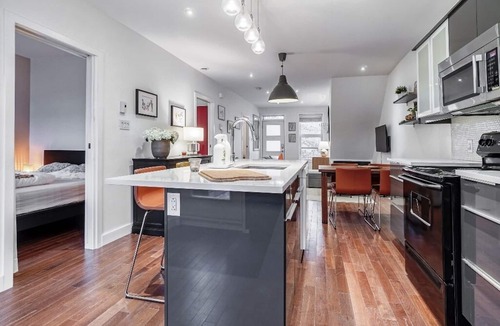 Rosemont-La Petite-Patrie Apartment | #225 Georgious, Spacious Apt, in Rosemont