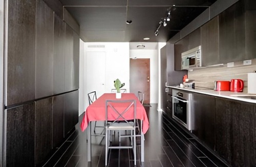 CityPlace Condo | 2BD 1 Bath 4 Guests Parking Balcony Near CN Tower Downtown—By Hostia