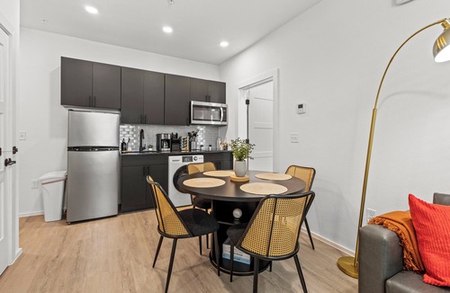 Kessler Apartment | 2Beds|2 Baths|Arts District|Near Zoo|Gym