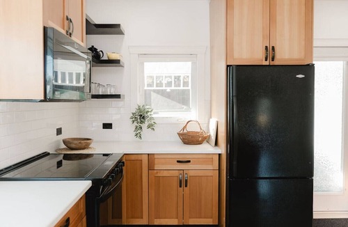 Regional District of Nanaimo House | 2BR Explorer’s Base | Bikes, Kayaks, Ferry