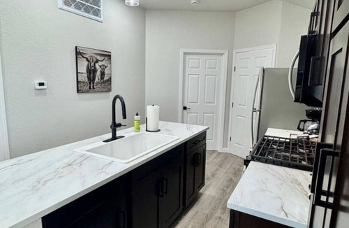 Georgetown House | 2BR Tiny House w/Private Laundry | Family-Friendly Nature Retreat
