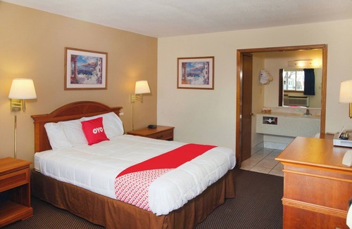 Guymon Hotel | 3 Charming Couple’s Rooms – Near Parks, Dining & Local Gems!