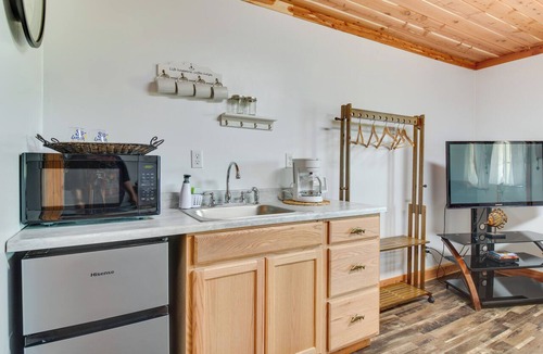 Norfork Cabin | 3 Studio Suites! White River Cabin Compound