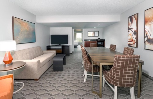 Park Central Hotel | 3 Units | Spacious Dallas Getaway | Gym, WiFi & Complimentary Breakfast