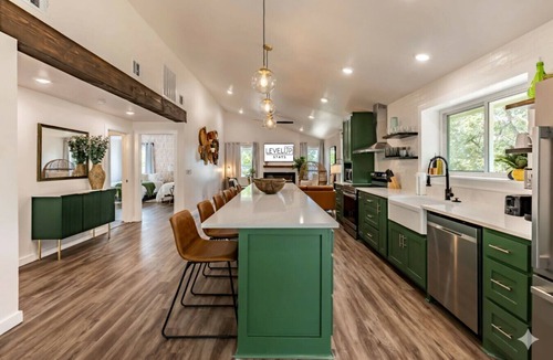 Granite Shoals House | 300 steps from Lake~Hot Tub~Fire Pit~Game Room