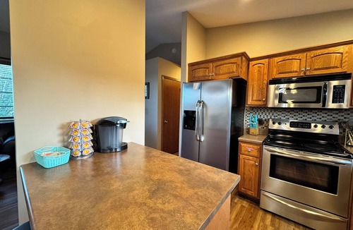 Sioux Falls House | 3Bed 2Bath Full Kitchen Family Neighborhood
