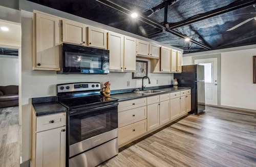 Paluxy Cabin | 3BR Hunter's Cabin Quiet Near Stephenville