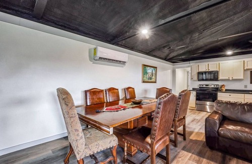 Paluxy Cabin | 3BR Hunter's Cabin Quiet Near Stephenville