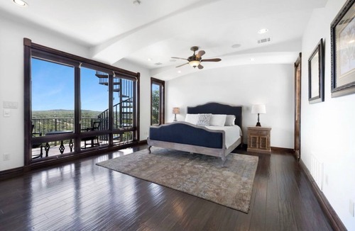 Apache Shores Villa | 4 BR Water Front Rustic Luxurious Villa Retreat