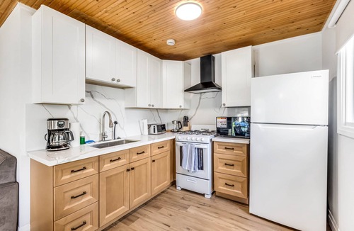 Hamilton Township House | #4 Cottage - New Zealand