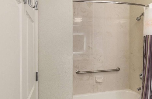 Arlington Hotel | 4 x 2 Double Beds, Non-Smoking at La Quinta Inn & Suites by Wyndham Arlington