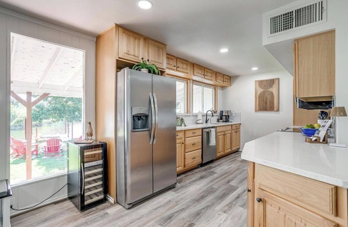 Granbury House | 4BR Granbury Lakefront Home w/Hot Tub, Dock & Game Room