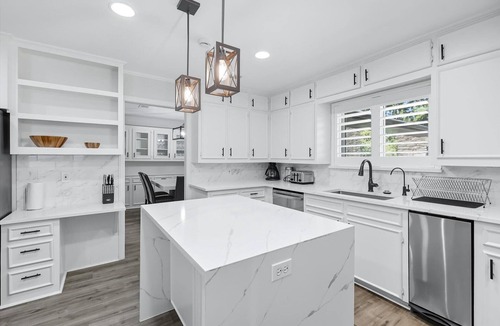 Flower Mound House | 5-BD/2.5-BA Modern Farmhouse Retreat (Sleeps 12)