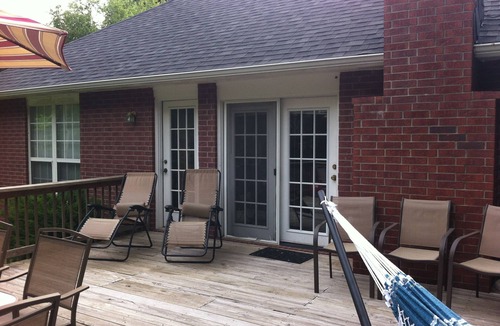 Johnson House | 5 bedroom home for a quiet vacation in beautiful Northwest Arkansas