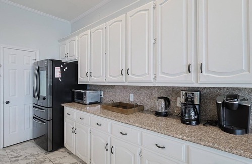 Rowlett House | 5BR Lakefront Luxury | Pool, Dock & Views