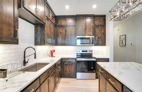 San Angelo Cottage | 7 Mi to Afb: Central & Modern San Angelo Home