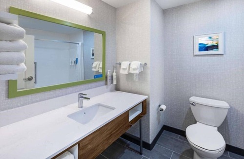 West Dallas House | A comfy base between Dallas and Arlington