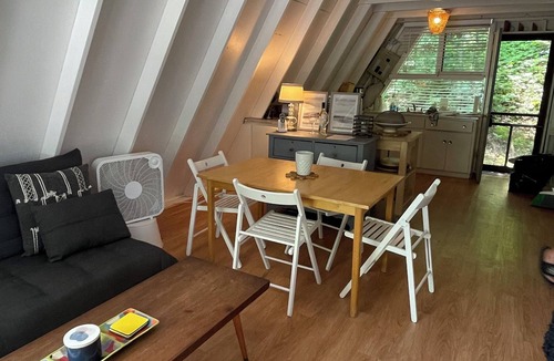 Val-des-Monts Cottage | A-Frame Cottage on Lac Bataille, Val-des-Monts