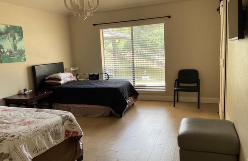 West Arlington House | Abundant Life