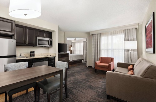 Addison Hotel | Addison Suites