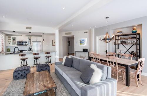 Mont-Tremblant House | Altitude Ski-in Out at Resort with Private Hottub