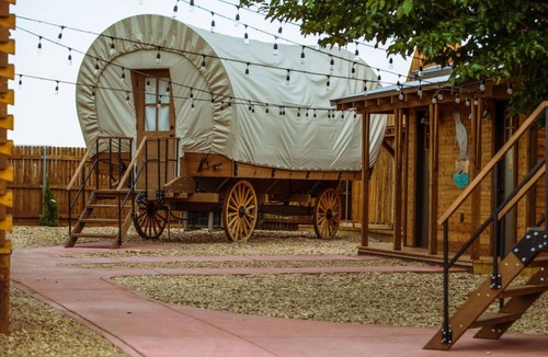 Amarillo Cabin | Amarillo by Morning