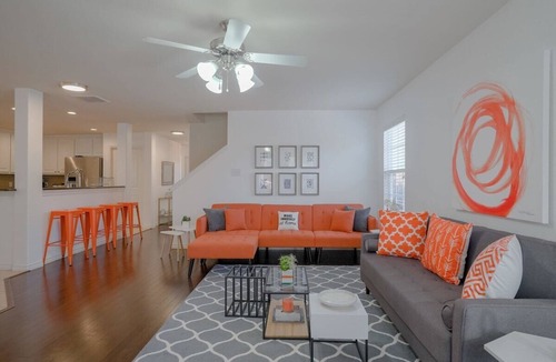 McKinney House | Amazing Gem for groups w/HEATED Pool and Spa