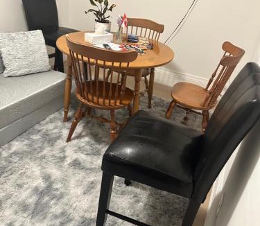Mount Dennis Apartment | Amen's Place