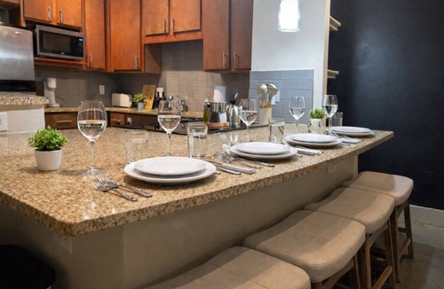 Las Colinas Apartment | Apex Executive Apartments - Lake Carolyn TX