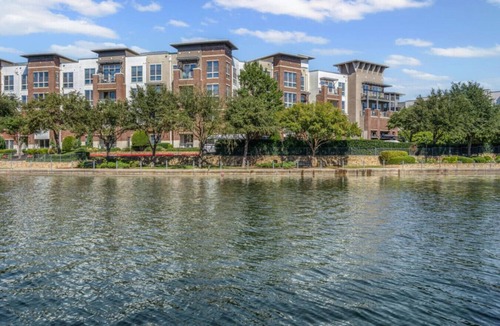 Las Colinas Apartment | Apex Executive Apartments - Lake Carolyn TX
