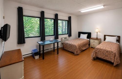 Rigaud Hotel | Auberge du Mont Rigaud