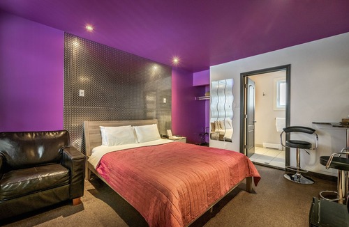 Cote-Des-Neiges—Notre-Dame-De-Grace Hotel | Auberge St. Jacques