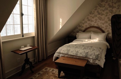 Hudson Hotel | Auberge Willow Inn