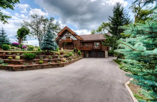 Township of Woolwich House | Austrian Log house