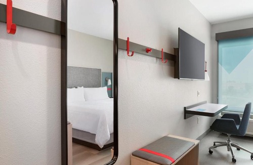 Vaughan Hotel | avid Hotel - Toronto - Vaughan Southwest by IHG