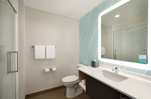 West Memphis Hotel | avid hotel West Memphis by IHG
