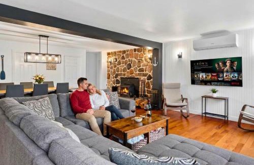 Nominingue Ski Chalet | Bécassines Private Spa & Pool table , Waterfront