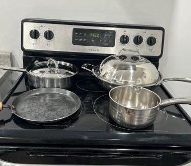 Hastings Highlands Apartment | Bancroft VIBES l Sleep 7 l BBQ I FIRE PIT